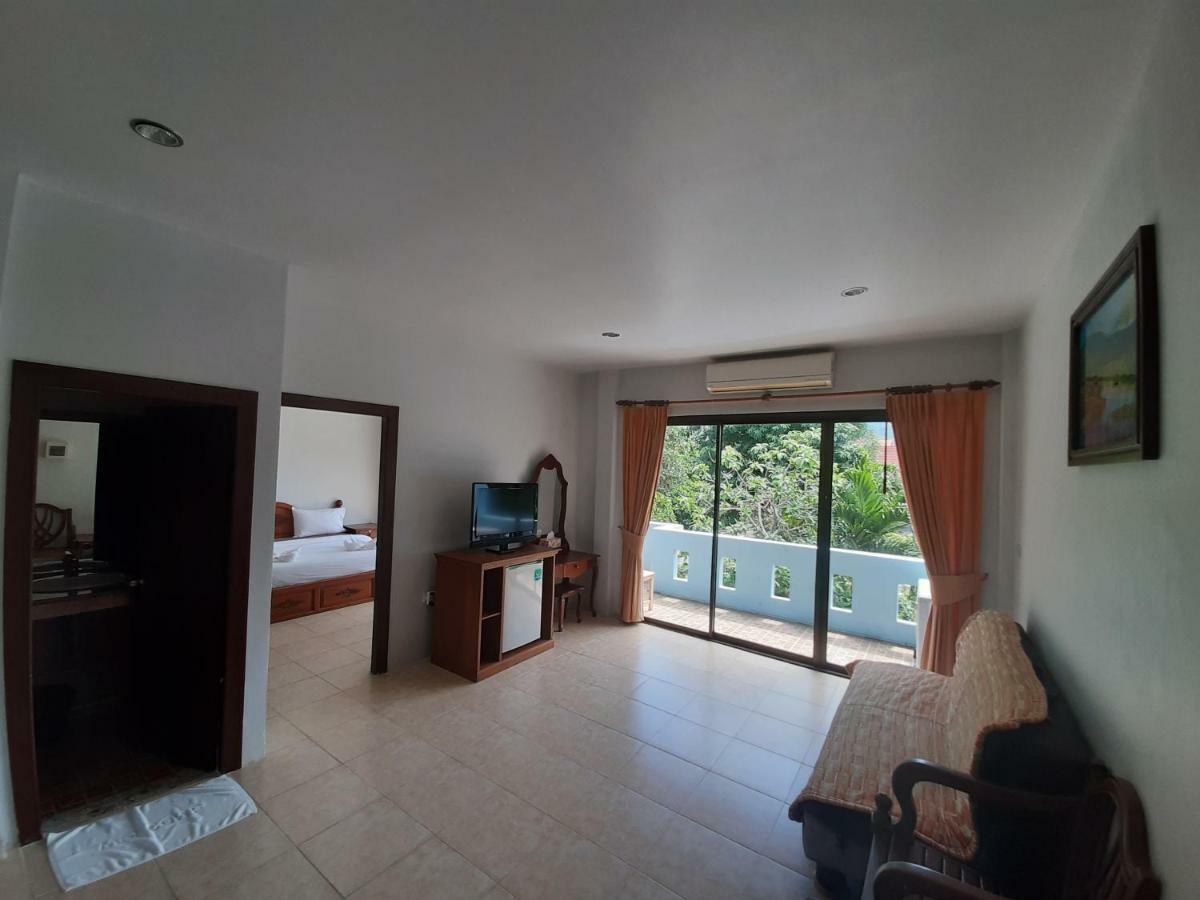 Holiday Guest House Chaweng  Exterior photo